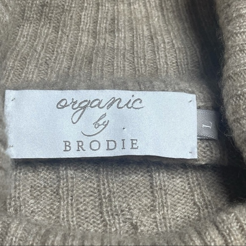 Brodie Cashmere Cable Knit Cowl Neck Sweater sz L - Picture 5 of 7